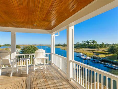 luxury real estate in wilmington nc